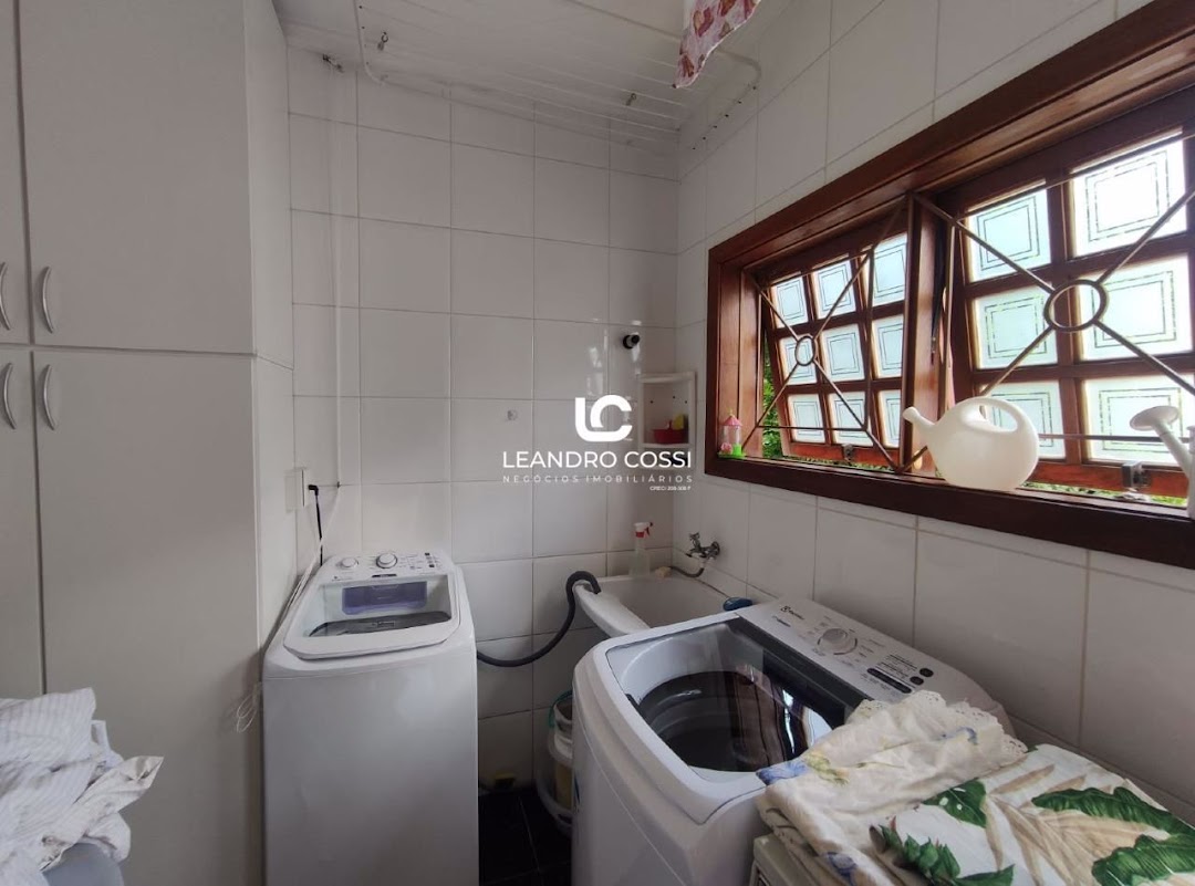 Casa de condomínio à venda no Condomínio Campos de Santo Antônio: