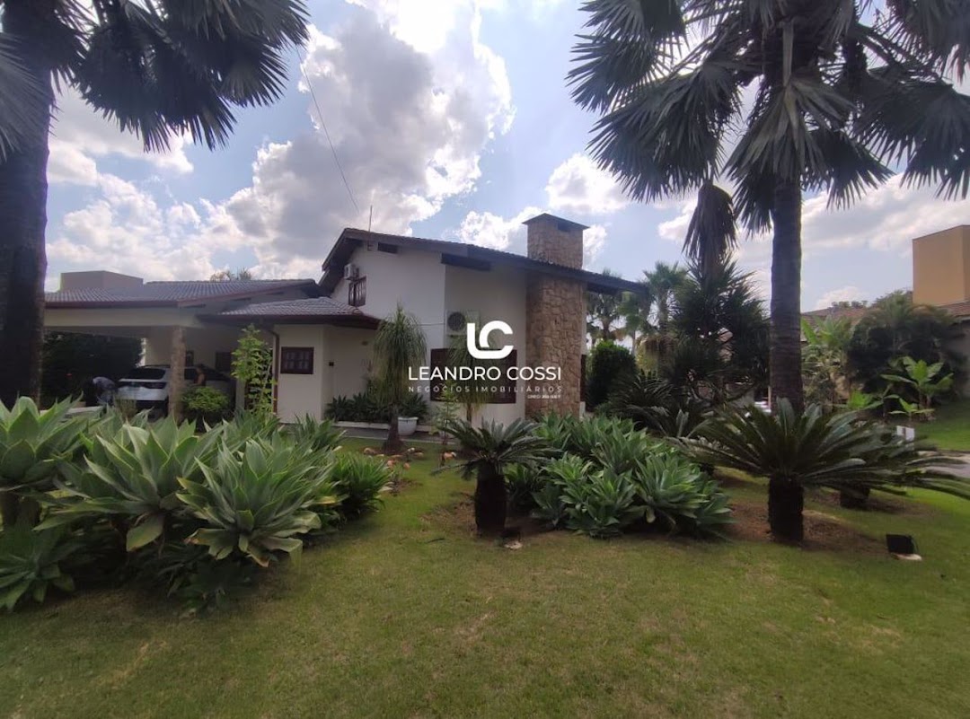 Casa de condomínio à venda no Condomínio Campos de Santo Antônio: