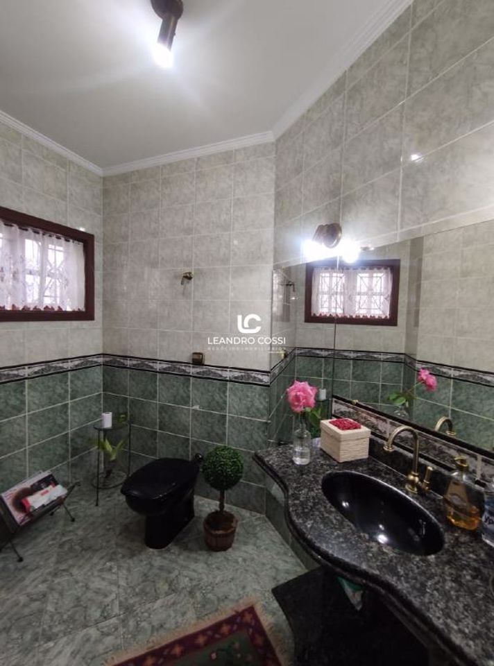 Casa de condomínio à venda no Condomínio Campos de Santo Antônio: