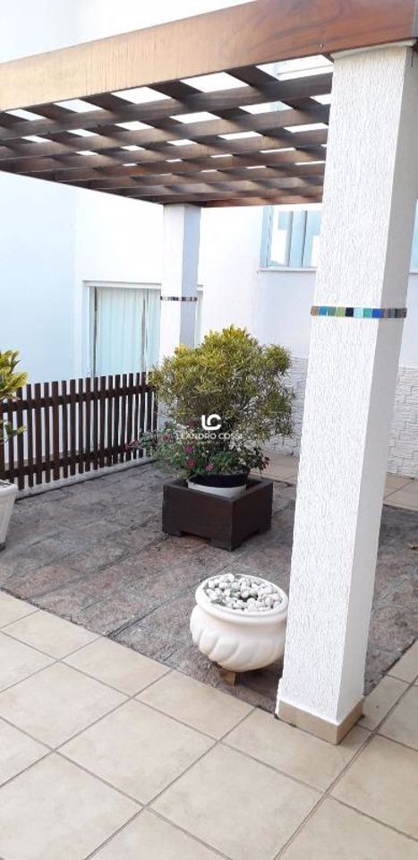 Casa de condomínio à venda no Condomínio Campos de Santo Antônio: