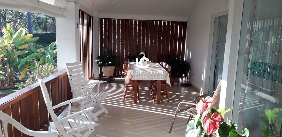 Casa de condomínio à venda no Condomínio Campos de Santo Antônio: