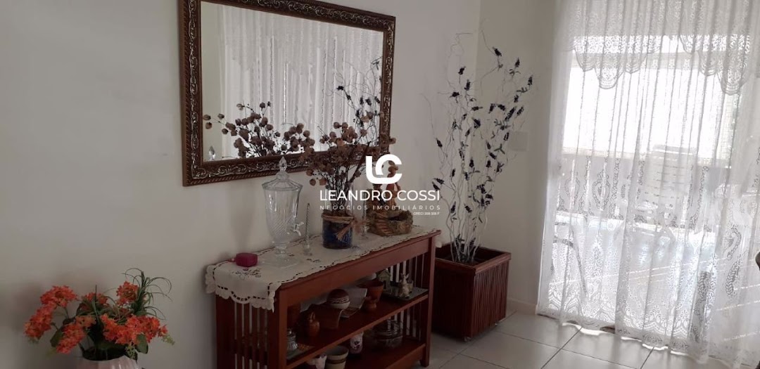 Casa de condomínio à venda no Condomínio Campos de Santo Antônio: