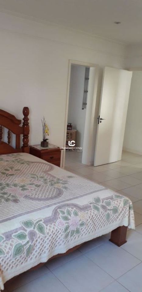 Casa de condomínio à venda no Condomínio Campos de Santo Antônio: