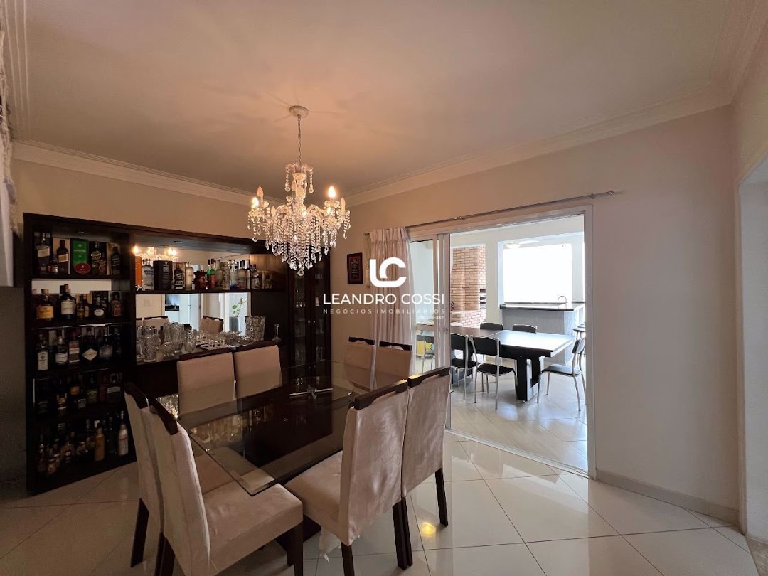 Casa de condomínio à venda no Condomínio Parque do Varvito: