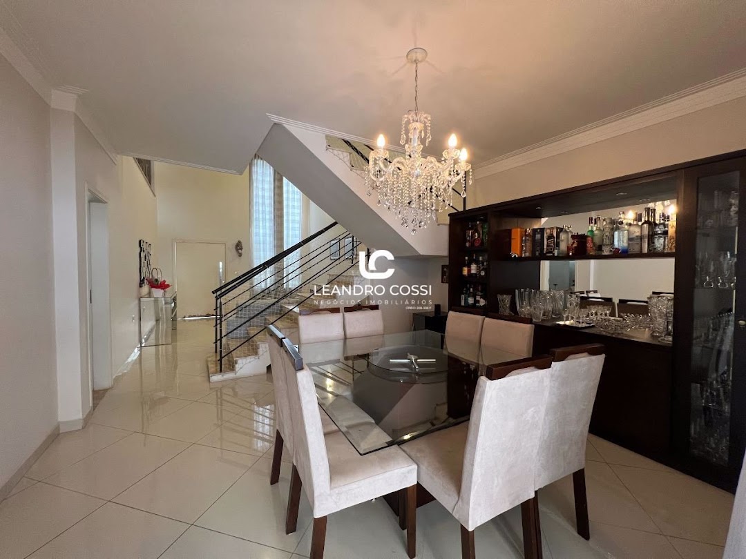 Casa de condomínio à venda no Condomínio Parque do Varvito: