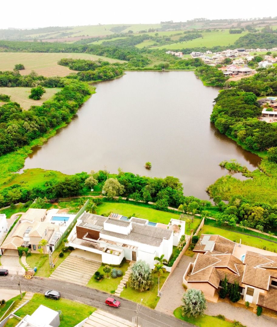 Casa de condomínio à venda no Chacara Santa Terezinha: