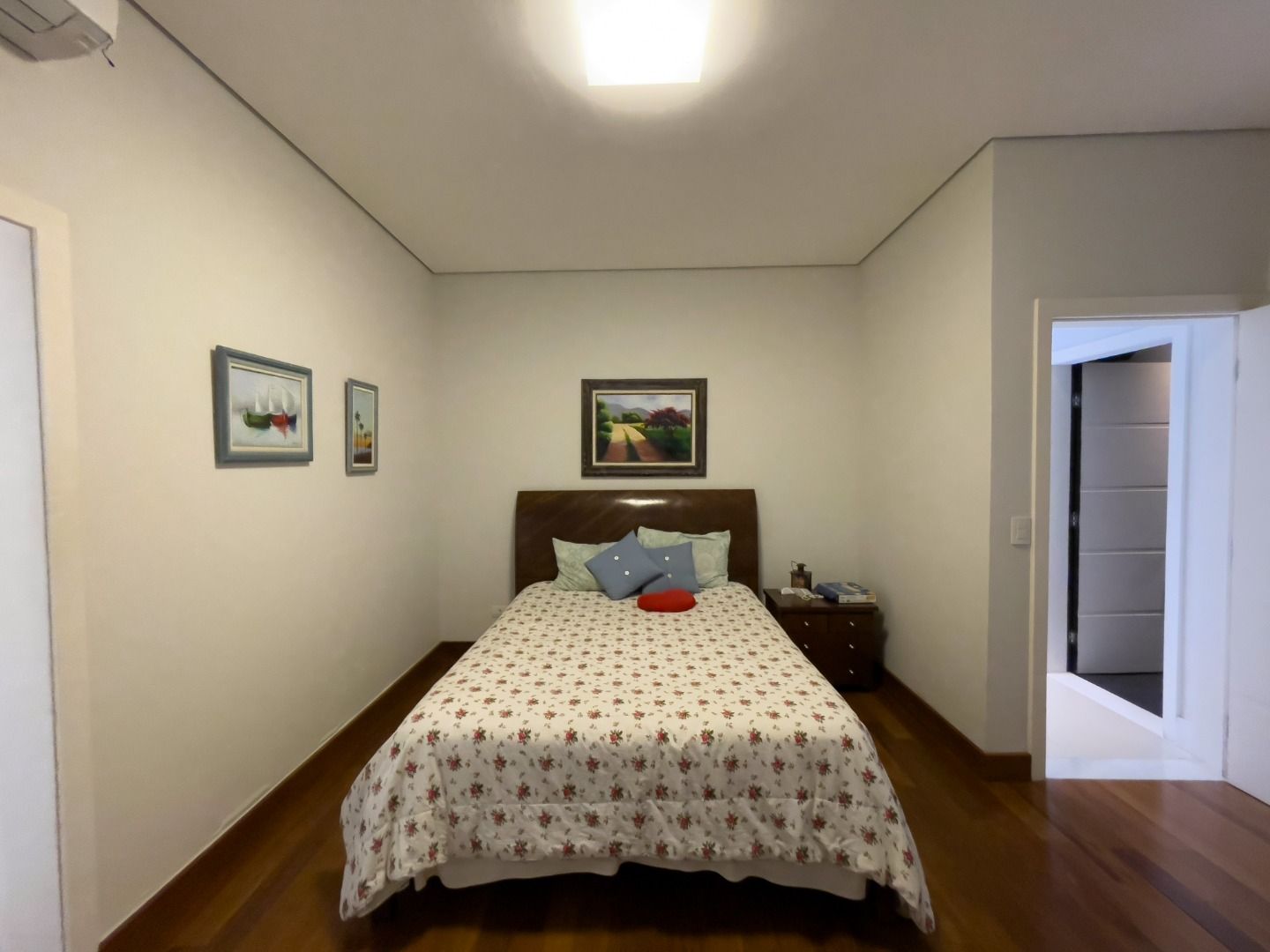 Casa de condomínio à venda no Chacara Santa Terezinha: