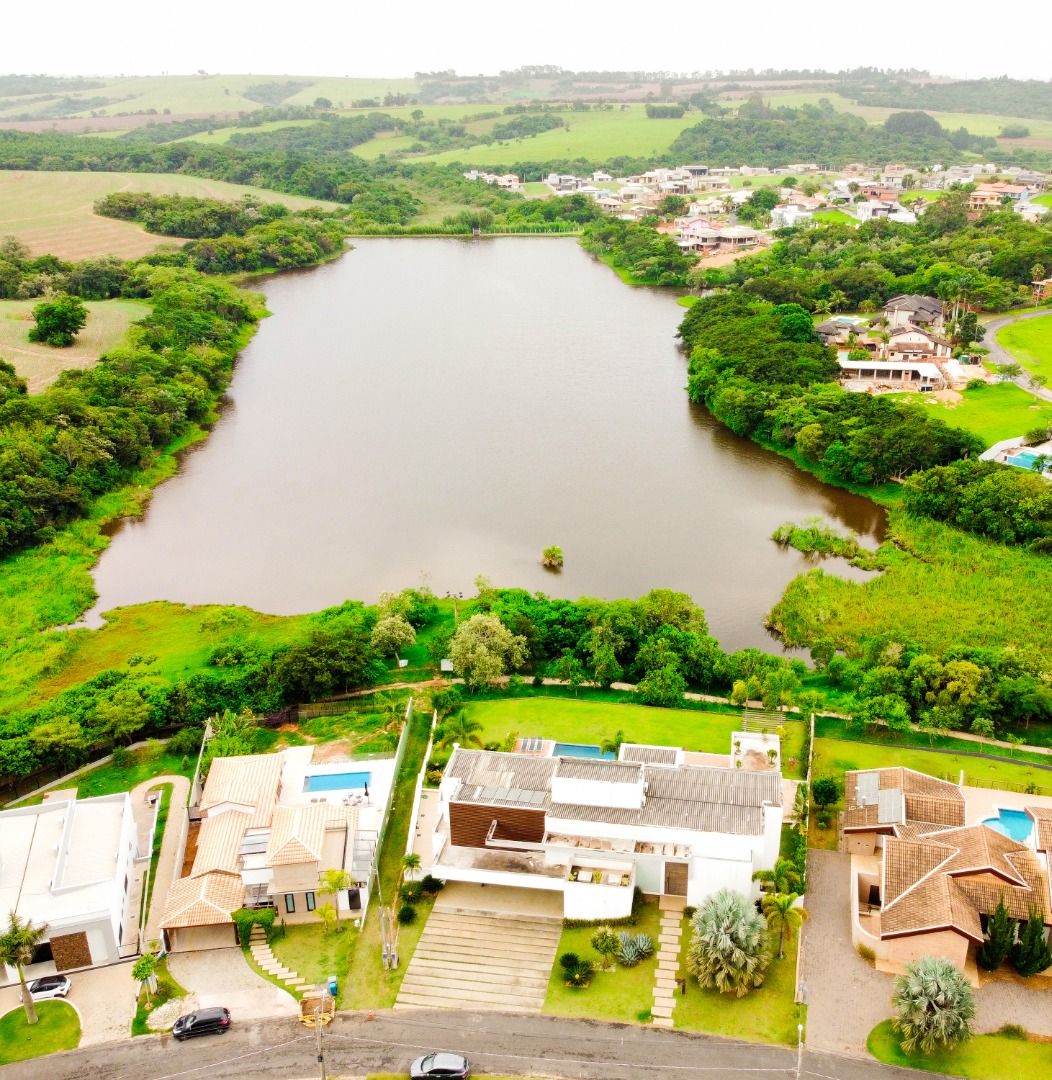 Casa de condomínio à venda no Chacara Santa Terezinha: