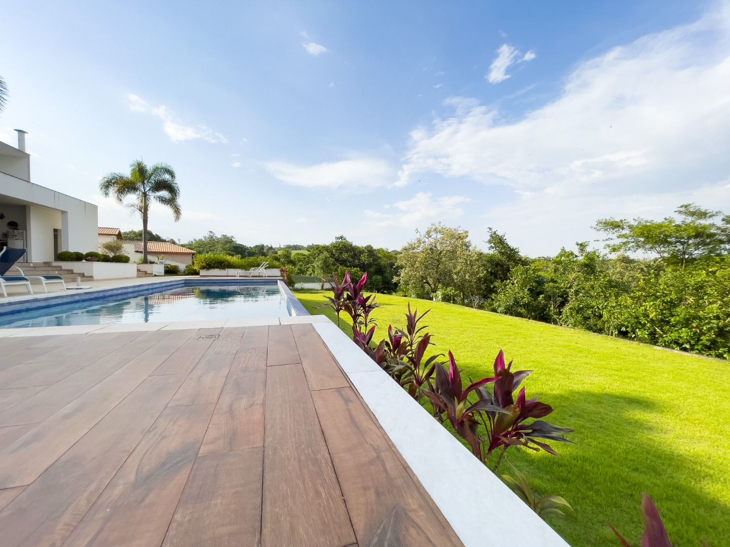 Casa de condomínio à venda no Chacara Santa Terezinha: