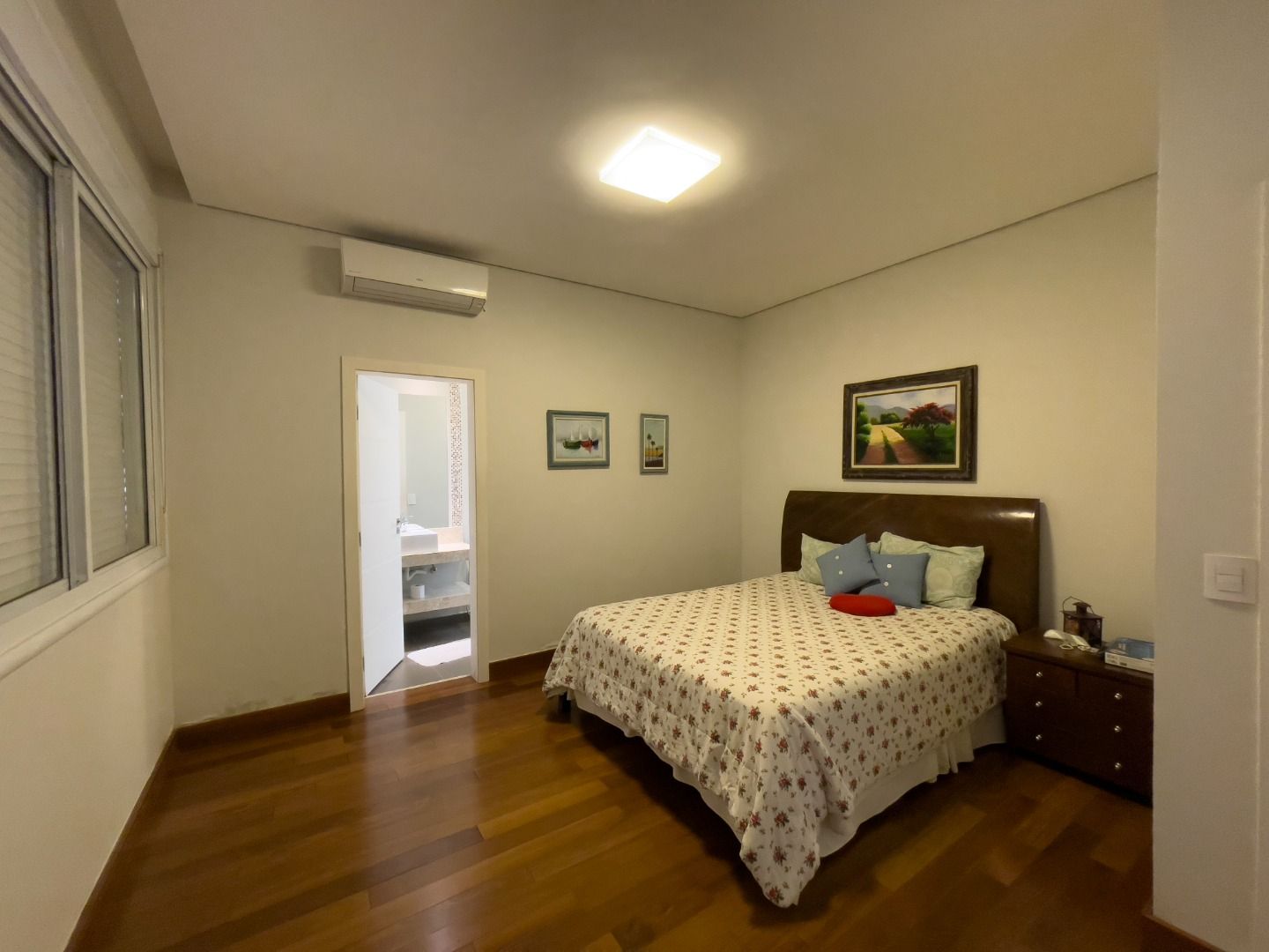 Casa de condomínio à venda no Chacara Santa Terezinha: