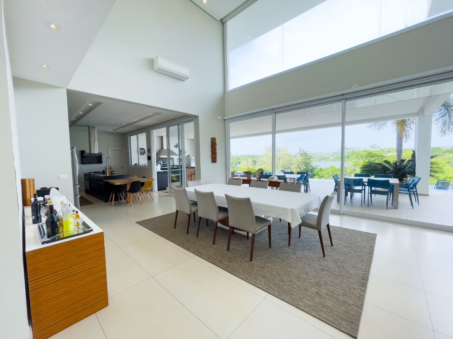 Casa de condomínio à venda no Chacara Santa Terezinha: