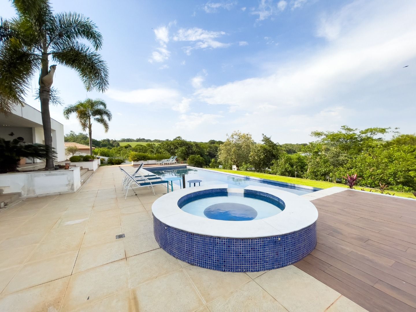 Casa de condomínio à venda no Chacara Santa Terezinha: