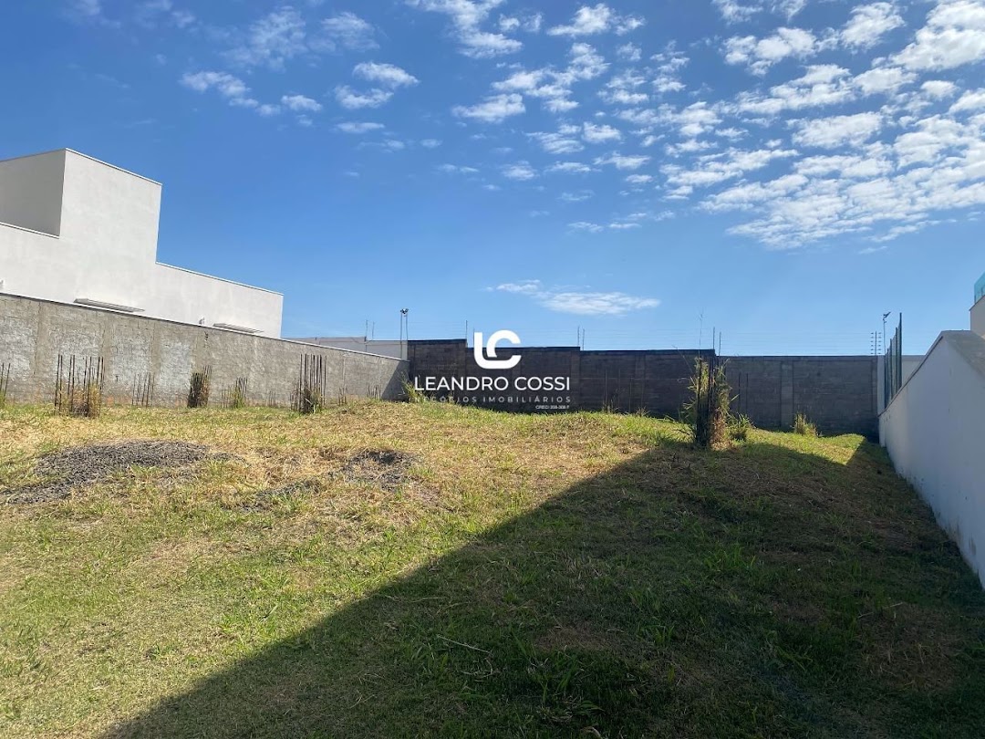 Terreno de Condomínio à venda no Condominio Fazenda Palmeiras Imperiais: