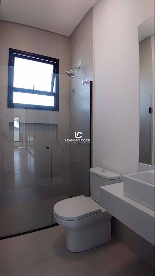 Casa de condomínio à venda no Condomínio Villas do Golfe: