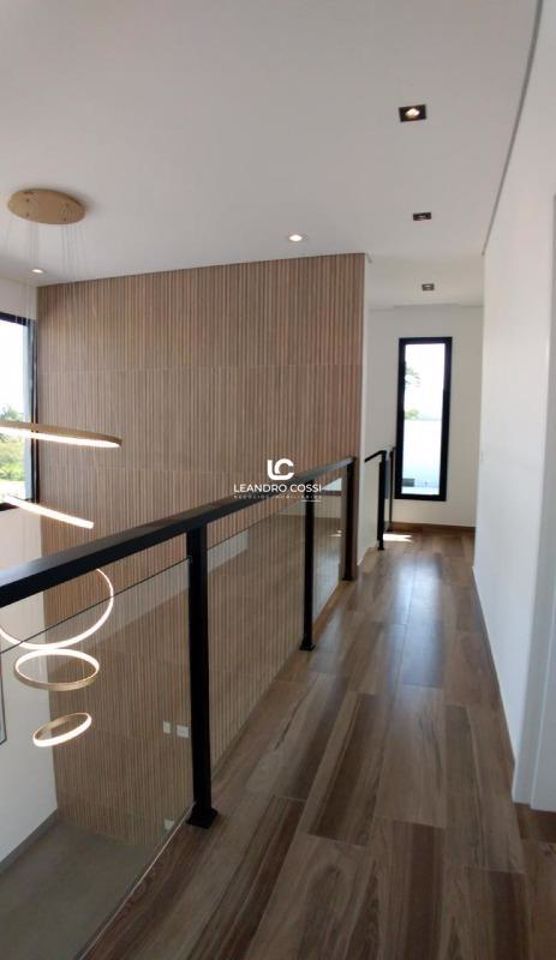 Casa de condomínio à venda no Condomínio Villas do Golfe: