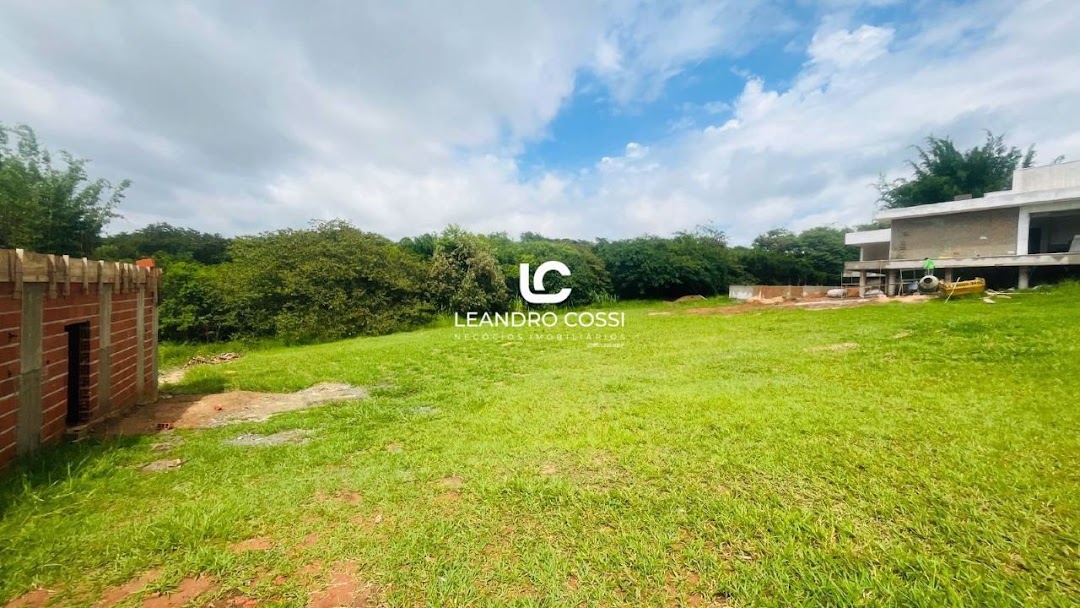 Terreno de Condomínio à venda no Condomínio Terras de Mont Serrat: