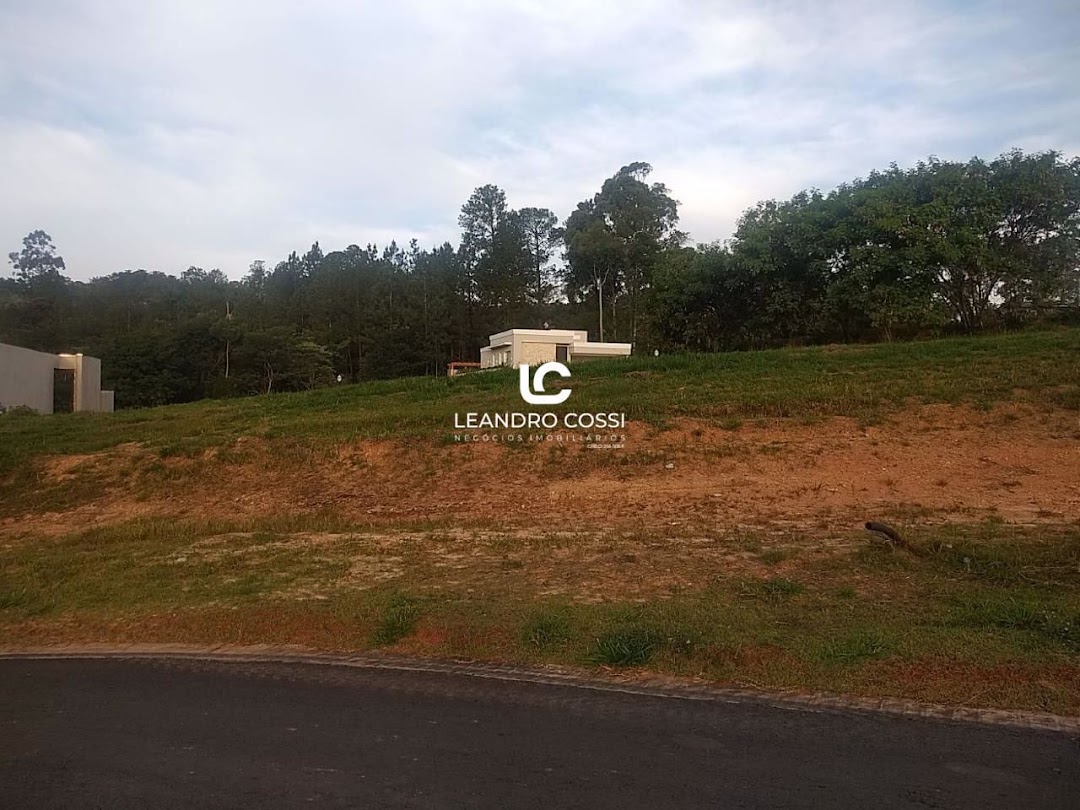 Terreno de Condomínio à venda no Condomínio Villas do Golfe:
