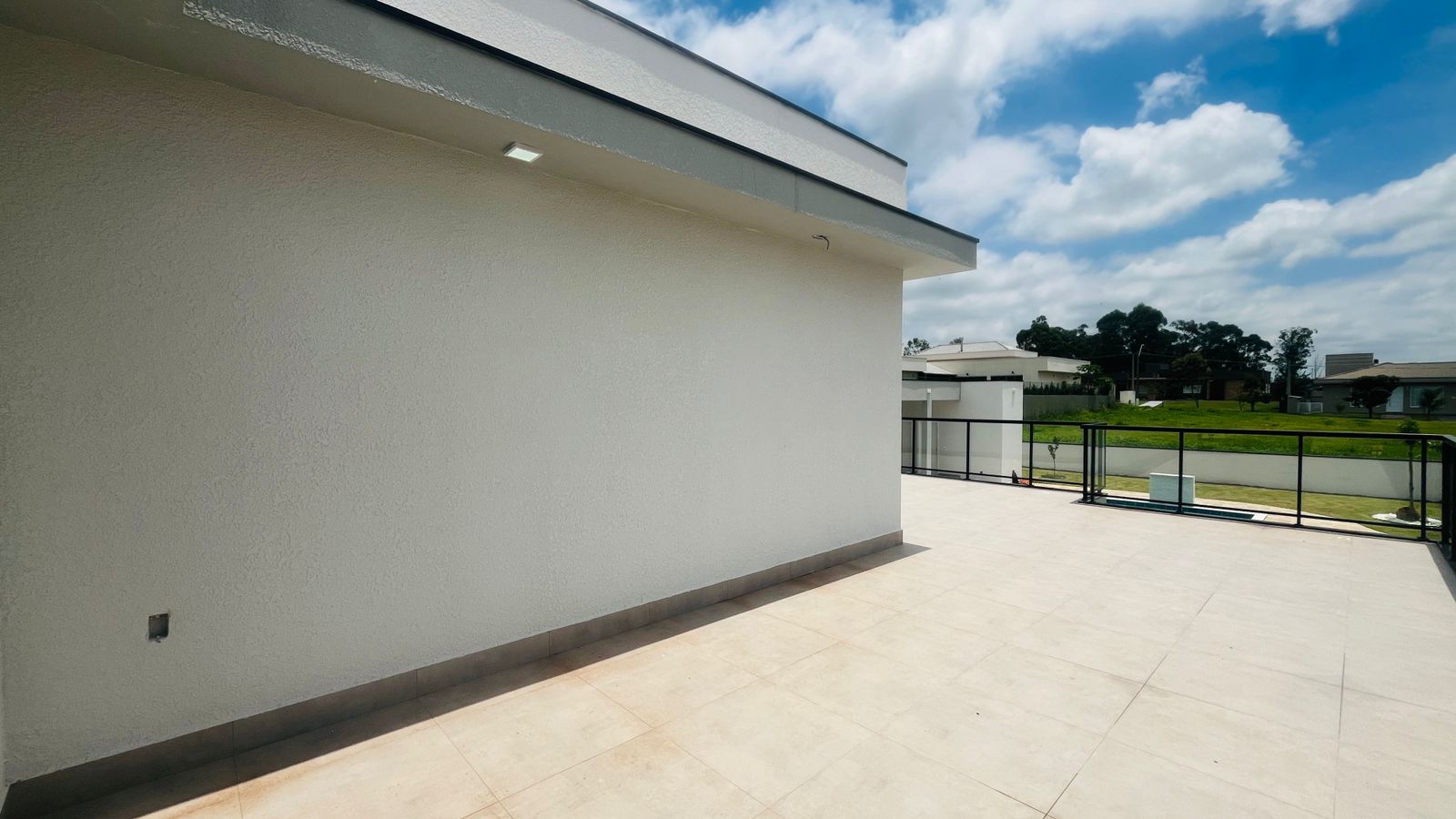 Casa de condomínio à venda no Condomínio Terras de Mont Serrat: