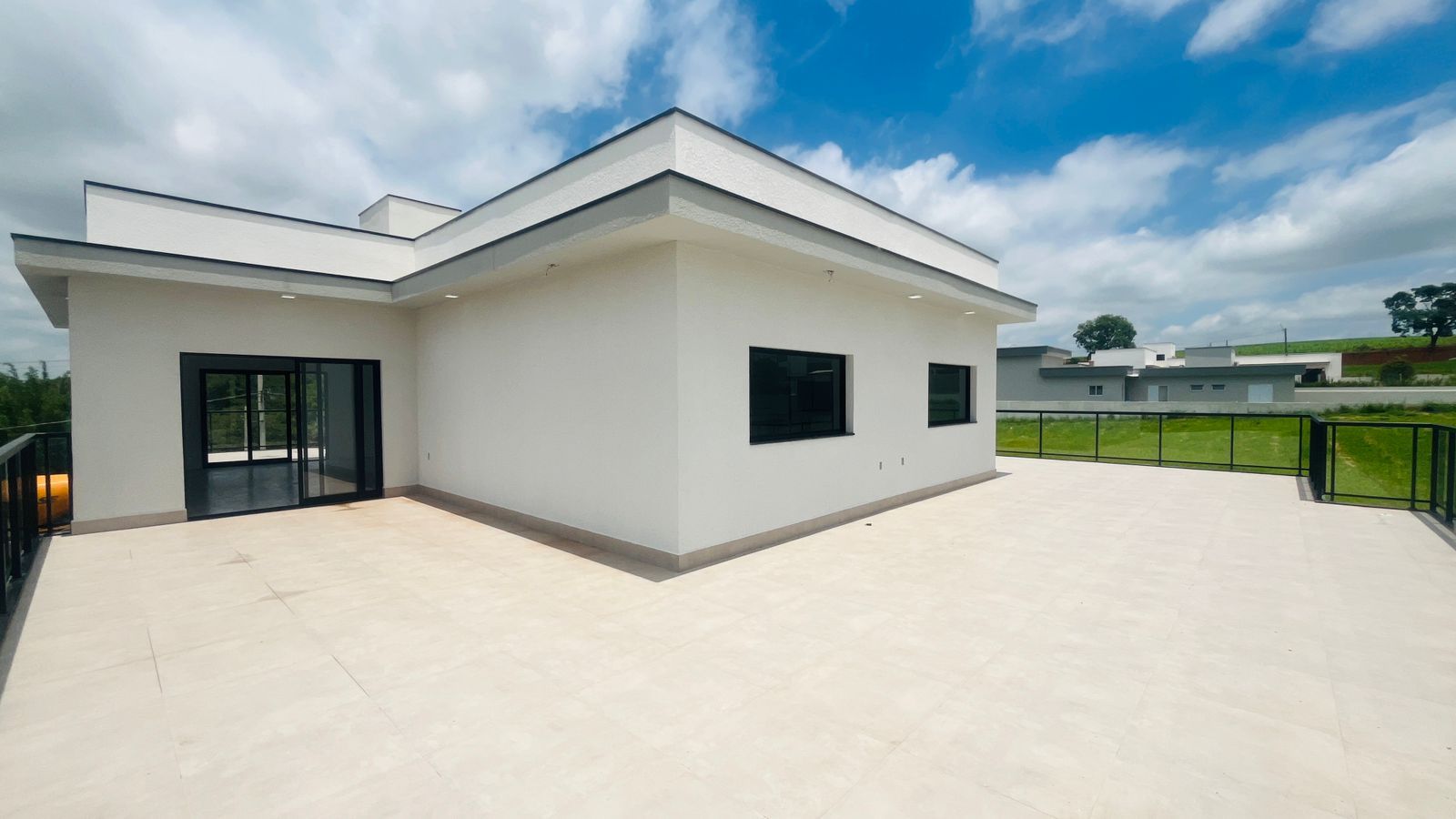 Casa de condomínio à venda no Condomínio Terras de Mont Serrat: