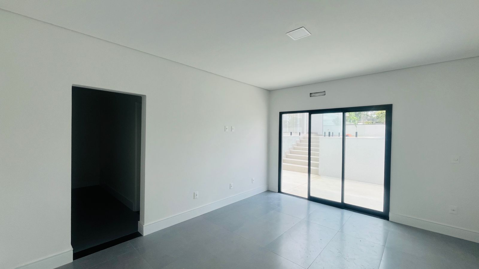 Casa de condomínio à venda no Condomínio Terras de Mont Serrat: