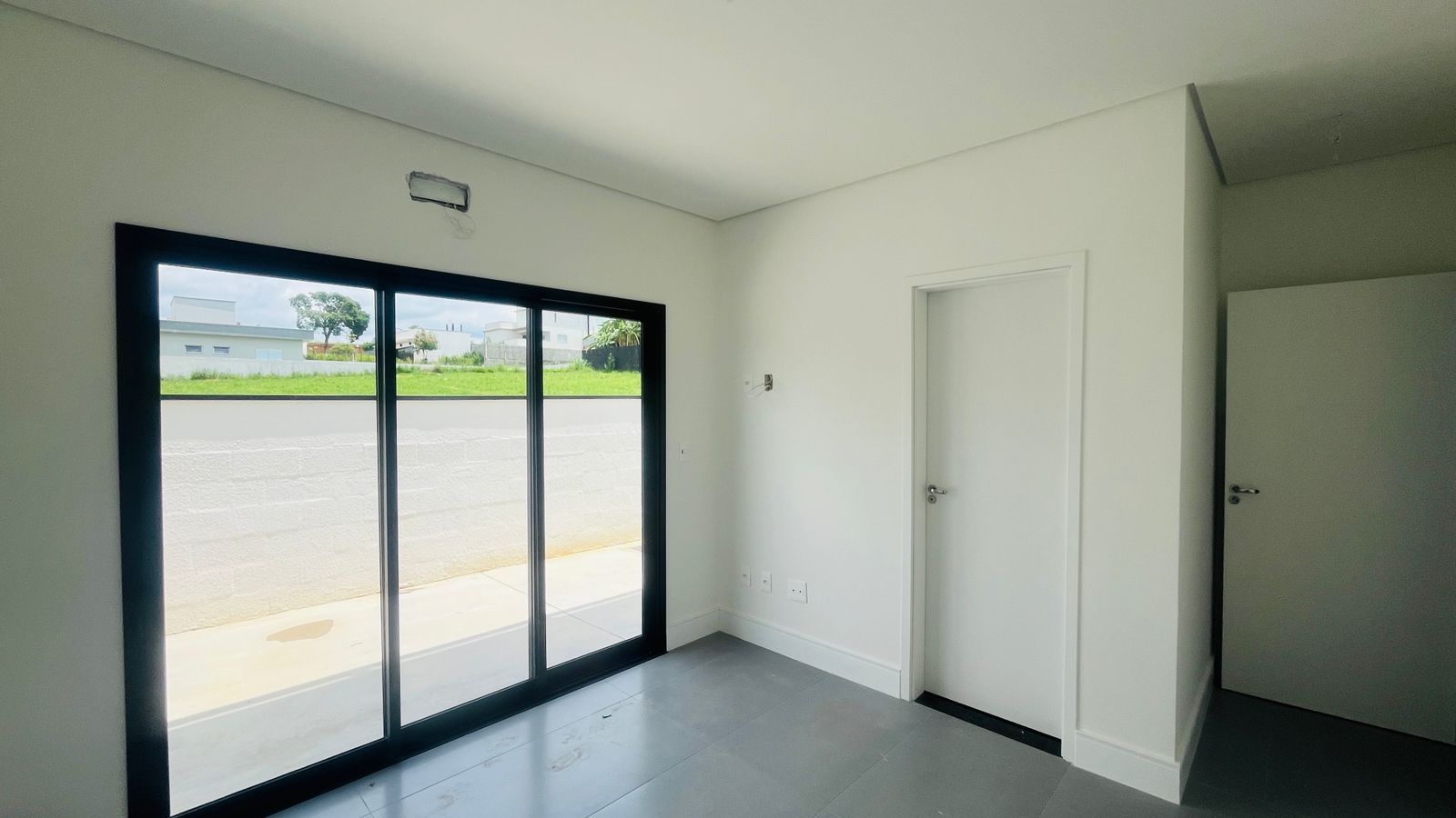 Casa de condomínio à venda no Condomínio Terras de Mont Serrat: