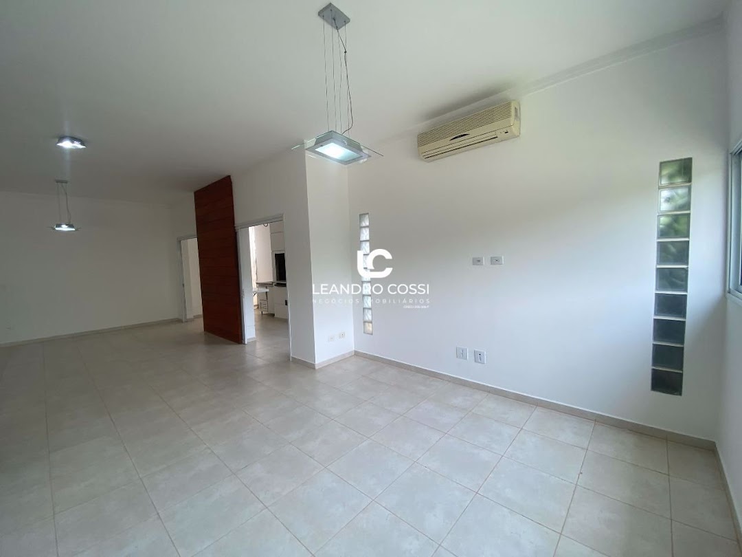 Casa de condomínio à venda no Condomínio Portal da Vila Rica: