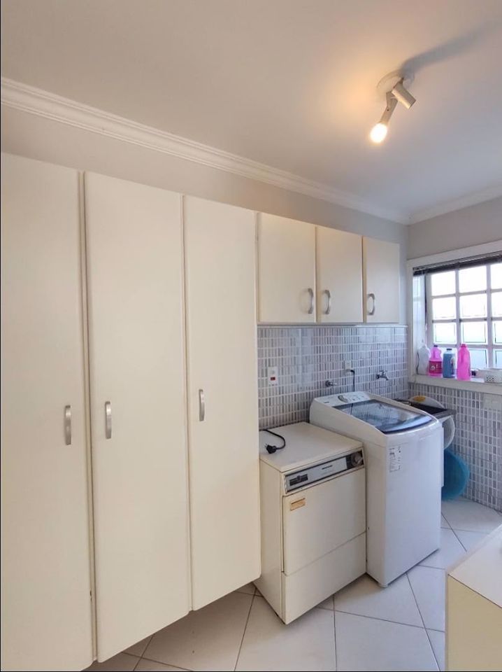 Casa de condomínio à venda no Condomínio Portal da Vila Rica: