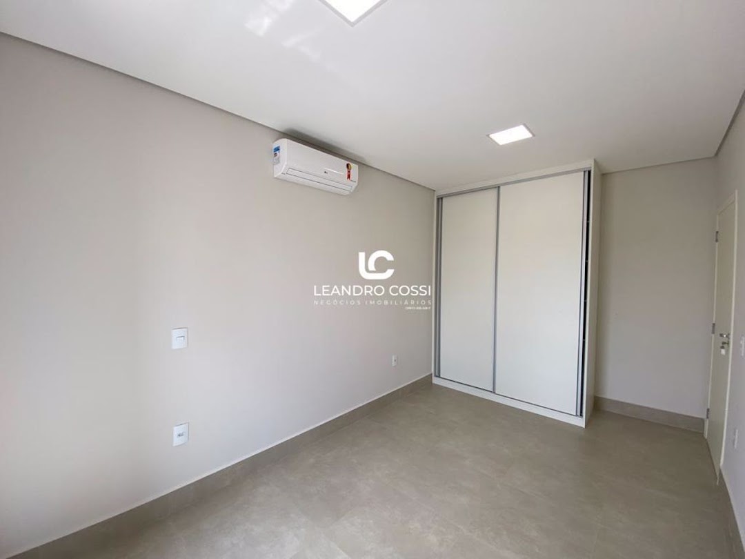 Casa de condomínio à venda no Condomínio Village Moutonnée: