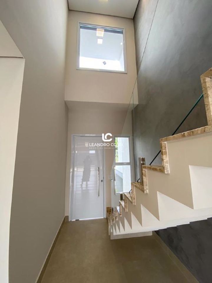 Casa de condomínio à venda no Condomínio Village Moutonnée: