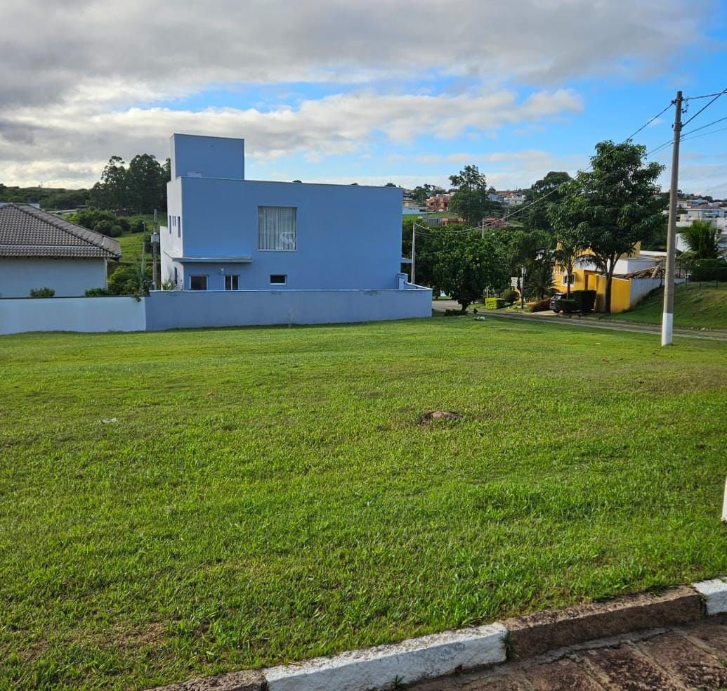 Terreno de Condomínio à venda no Condominio Fazenda Palmeiras Imperiais: