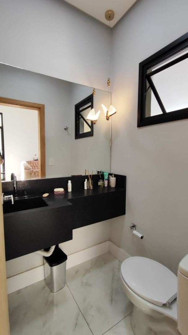 Casa de condomínio à venda no Condomínio Residencial Una: