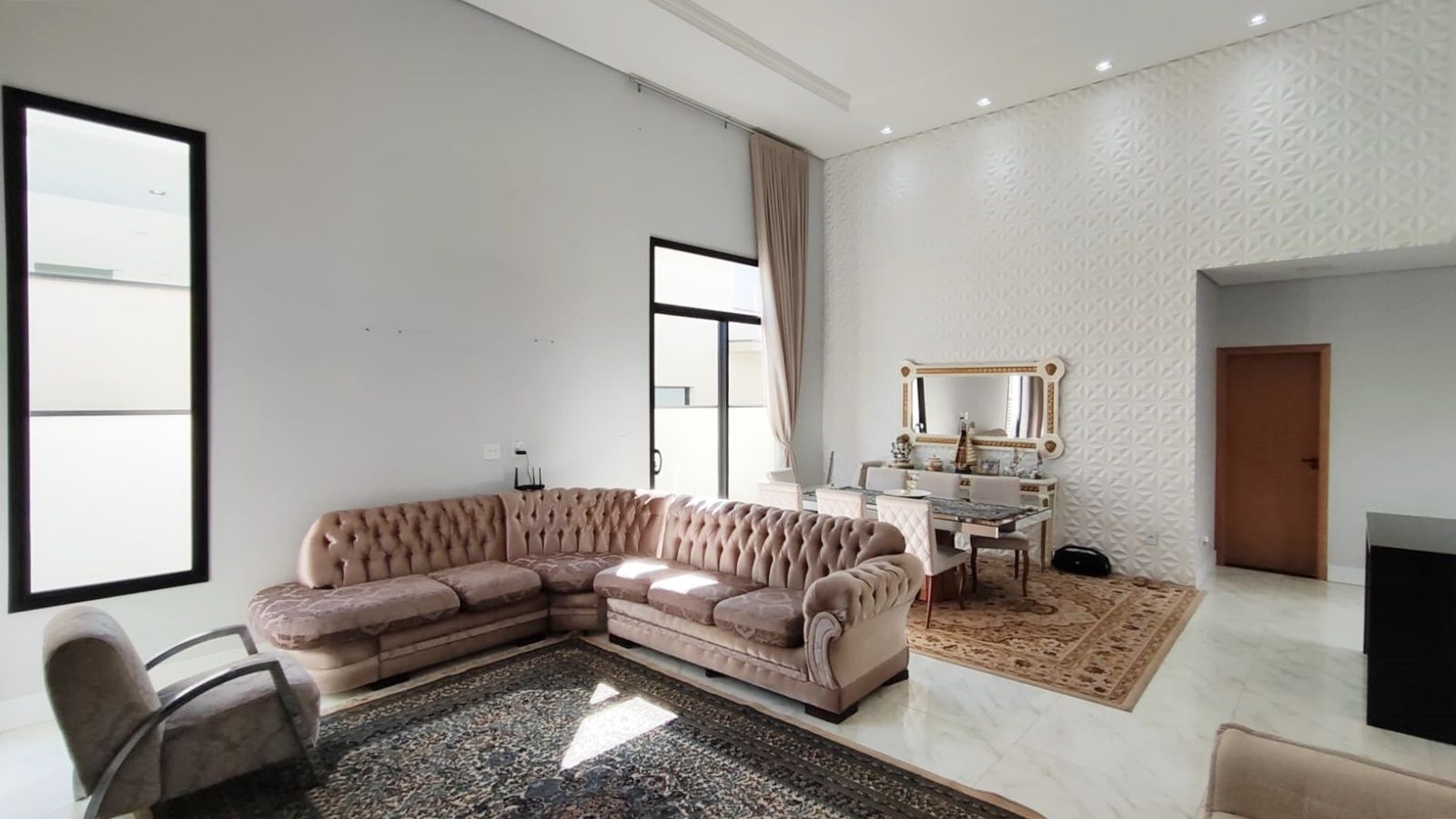 Casa de condomínio à venda no Condomínio Residencial Una: