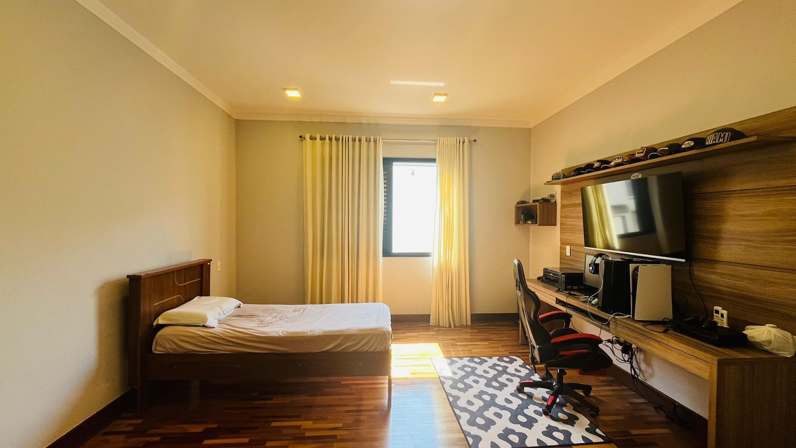 Casa de condomínio à venda no Condomínio Residencial Central Parque: