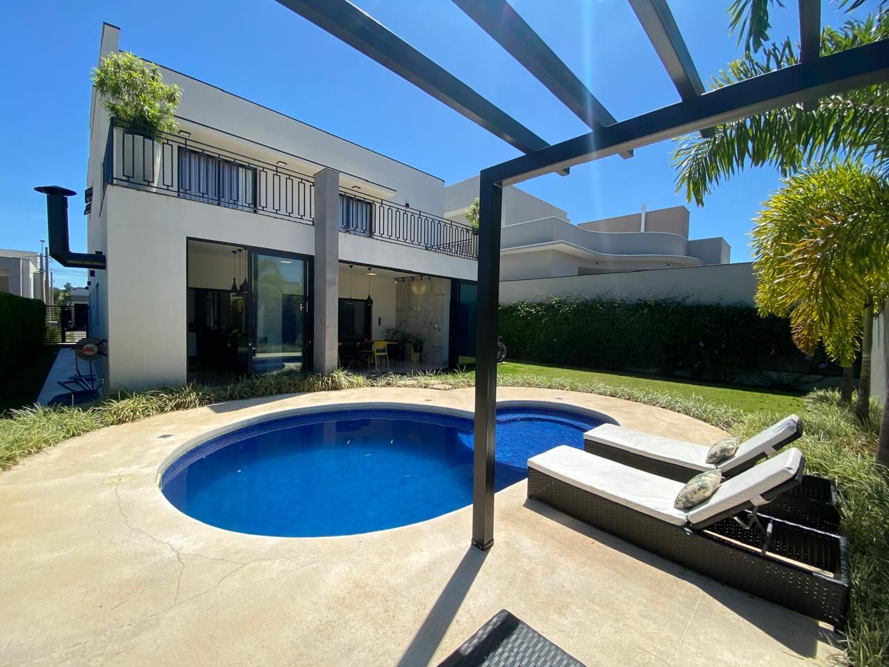 Casa à Venda no Condomínio Portal dos Bandeirantes em Salto/Sp