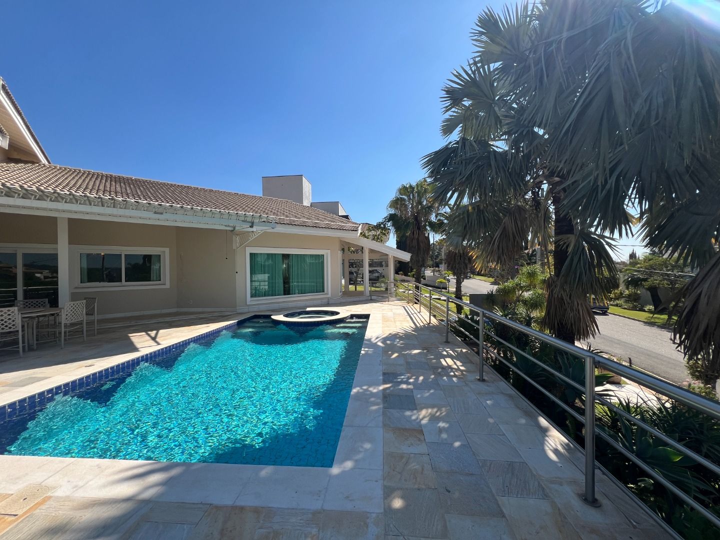 Casa de condomínio à venda no Condomínio Jardim Plaza Atheneé: