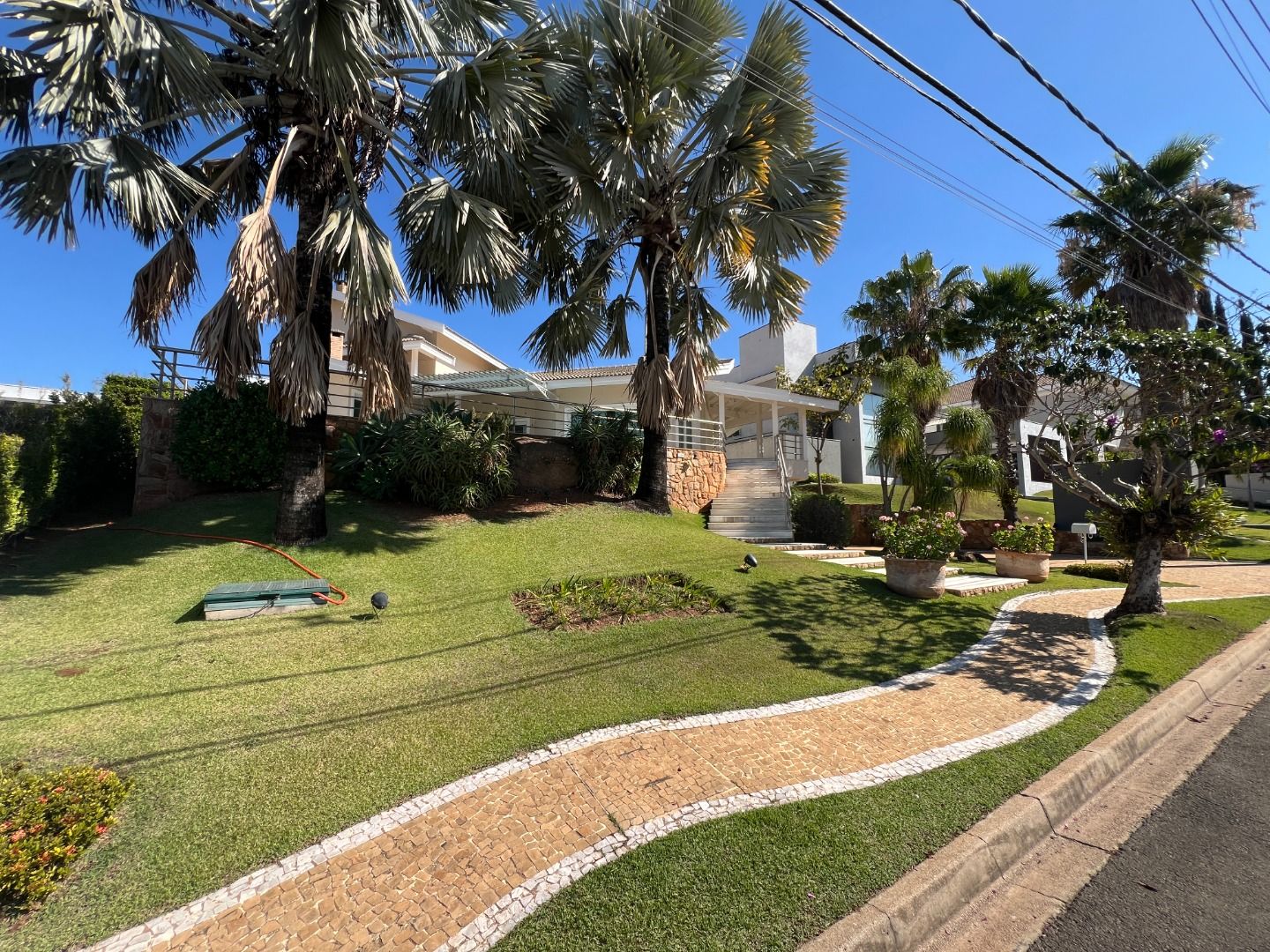 Casa de condomínio à venda no Condomínio Jardim Plaza Atheneé: