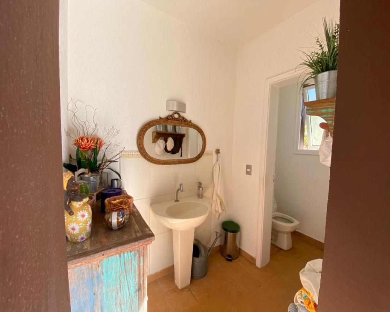 Casa de condomínio à venda no Condomínio Jardim Theodora: