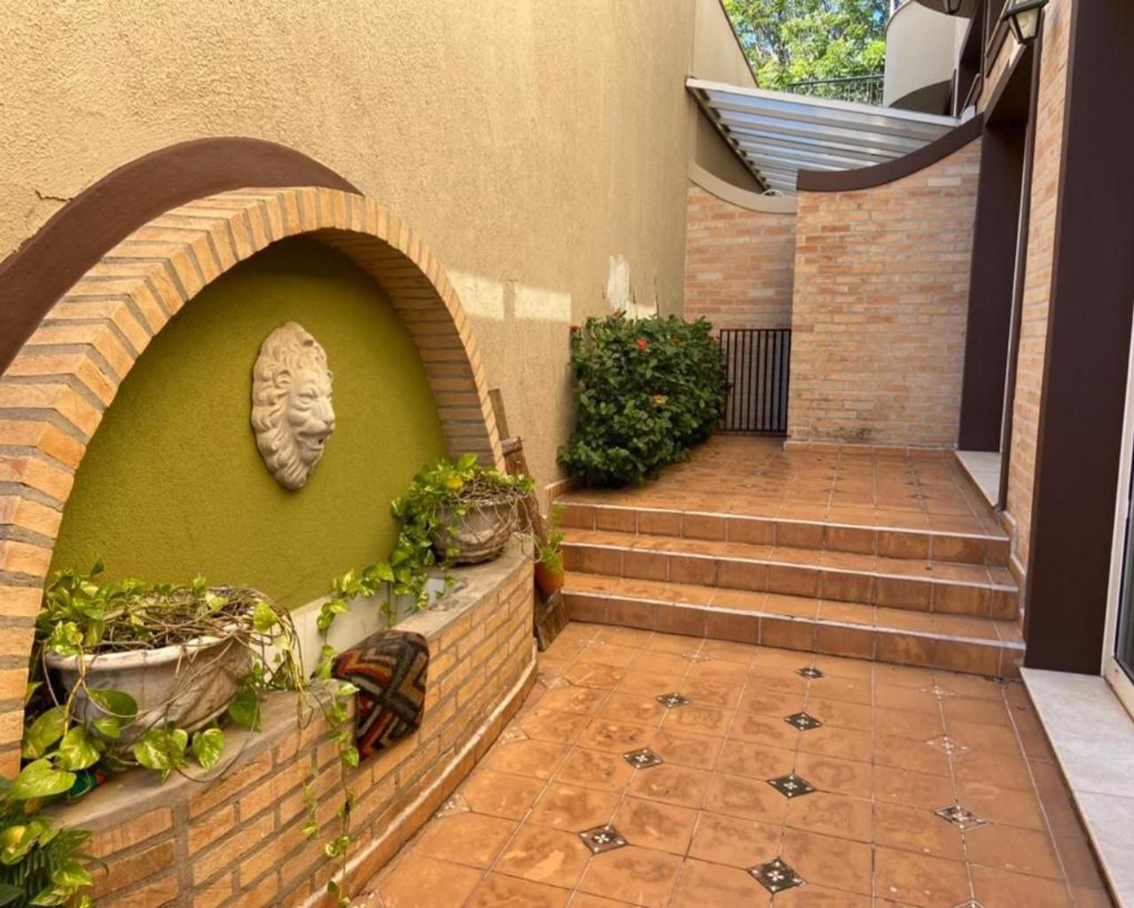 Casa de condomínio à venda no Condomínio Jardim Theodora: