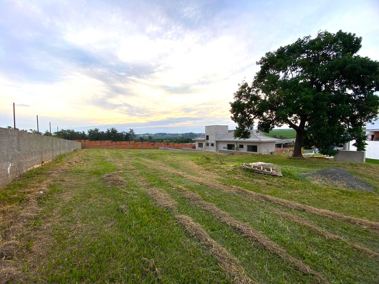 Terreno de Condomínio Condomínio Terras de Mont Serrat Salto 