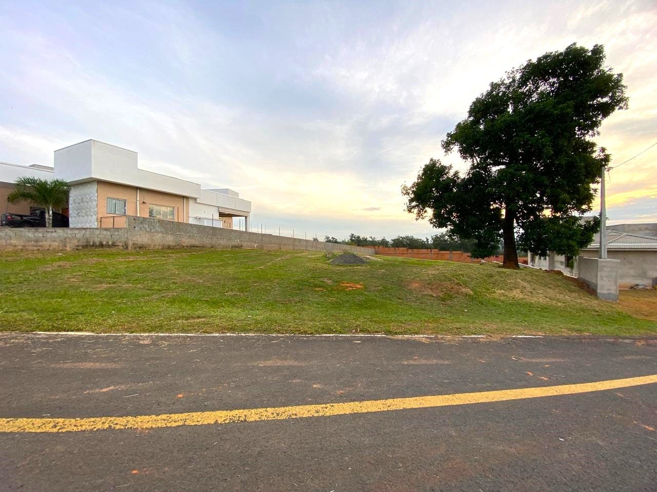 Terreno de Condomínio Condomínio Terras de Mont Serrat Salto 