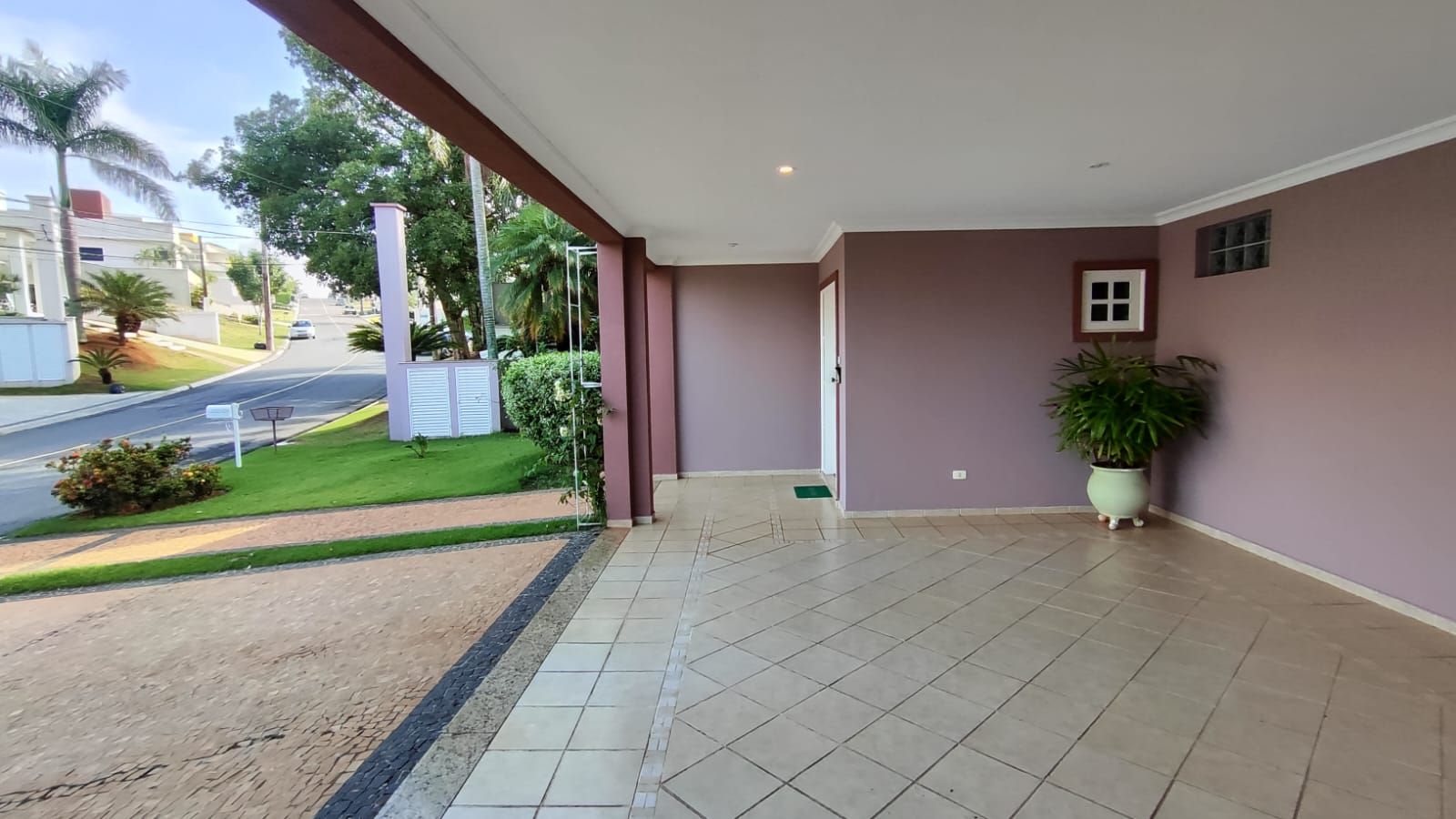 Casa de condomínio à venda no Condomínio Jardim Theodora: