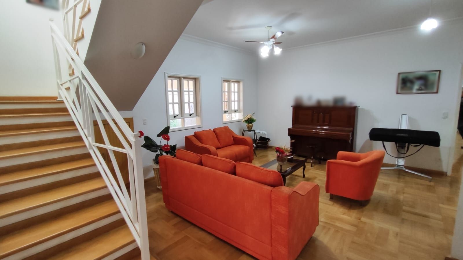 Casa de condomínio à venda no Condomínio Jardim Theodora: