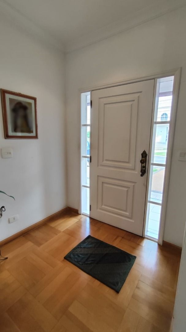 Casa de condomínio à venda no Condomínio Jardim Theodora: