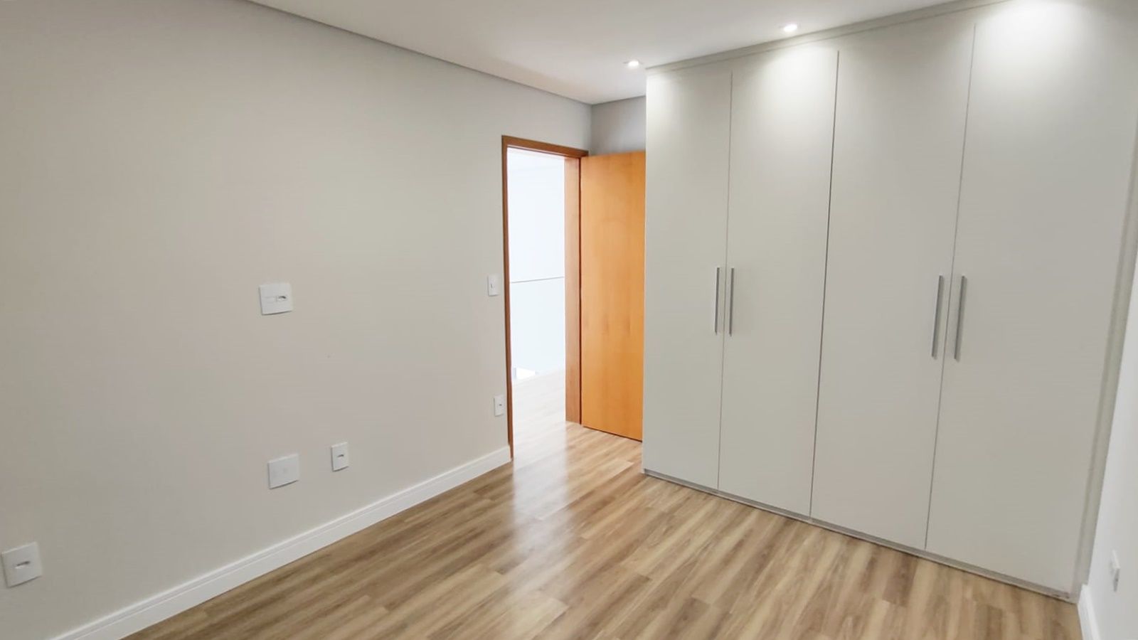 Casa de condomínio à venda no Condomínio Residencial Una: