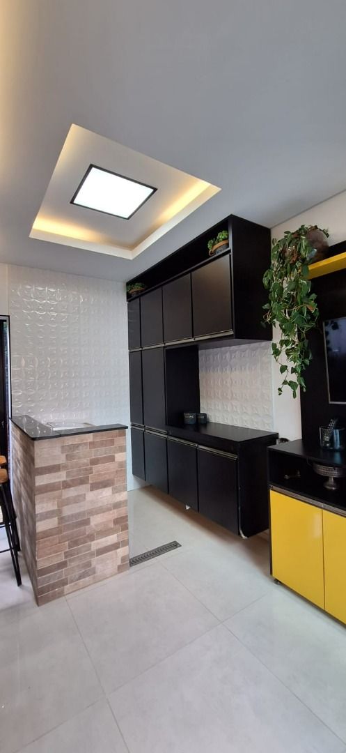 Casa de condomínio à venda no Condomínio Campos de Santo Antônio: