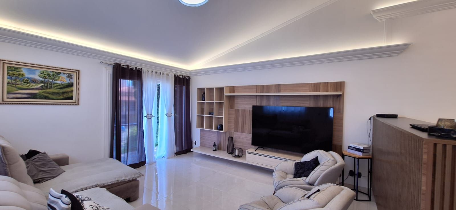 Casa de condomínio à venda no Condomínio Campos de Santo Antônio: