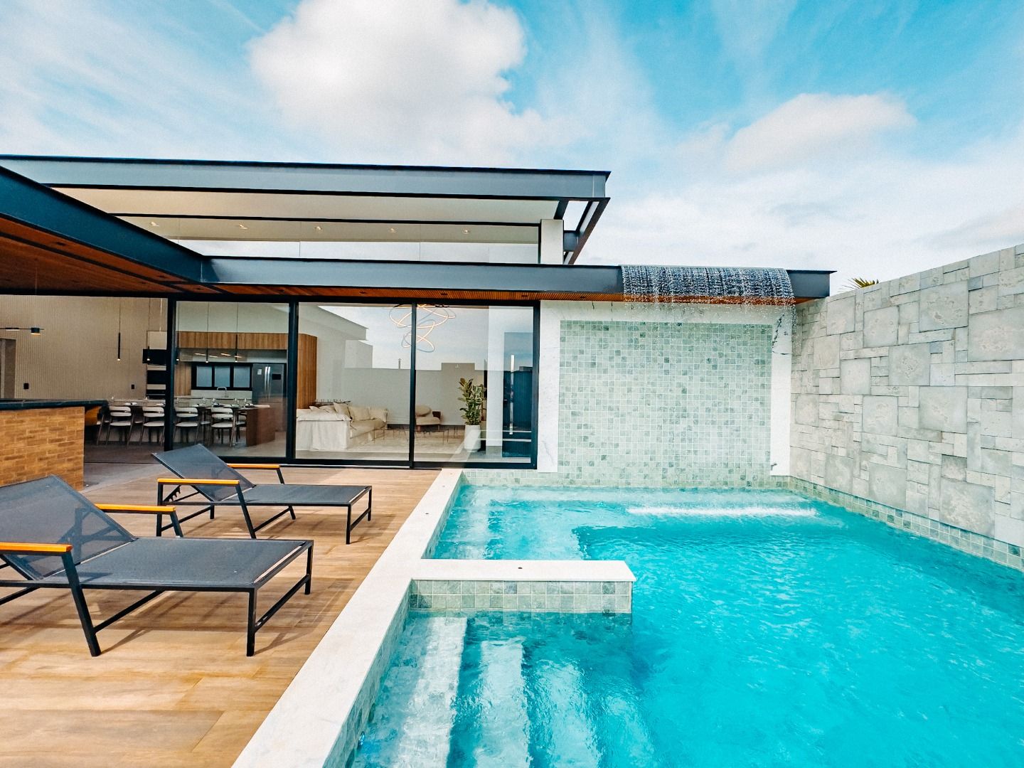 Casa de condomínio à venda no Condomínio Villas do Golfe: