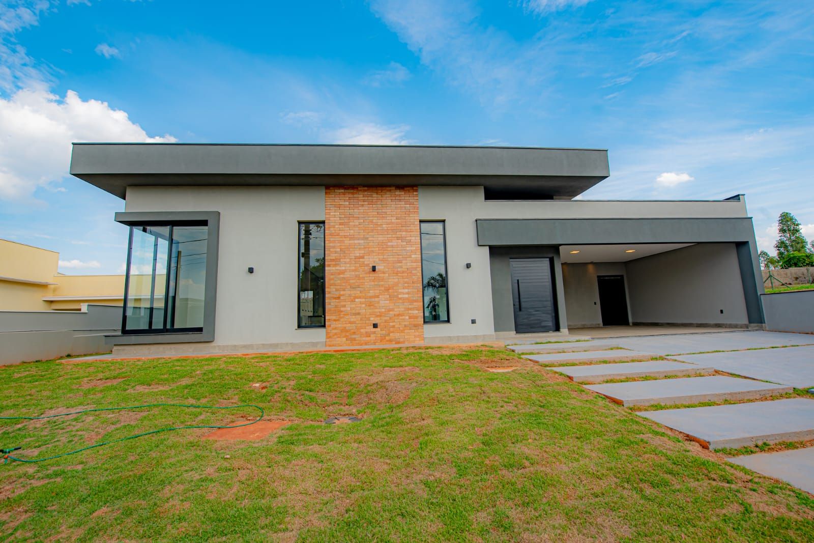 Casa de condomínio à venda no Condomínio Residencial Santa Mônica: