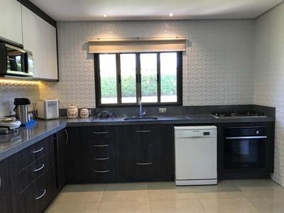 Casa de condomínio à venda no Condomínio Parque Village Castelo: