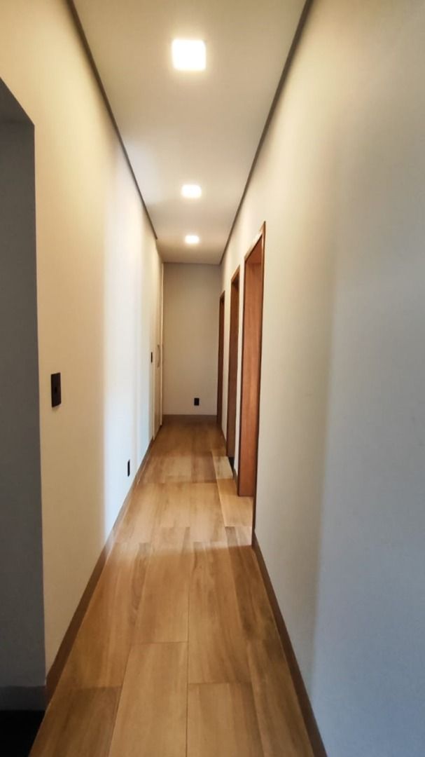 Casa de condomínio à venda no Condomínio Residencial Una: